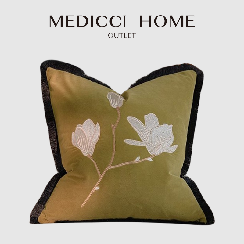 Interior Design Studio - Medicci sarung bantal lempar desain Interior