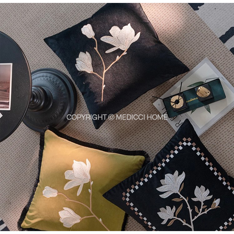 Medicci sarung bantal lempar d - Interior Design Studio ulasan dan harga